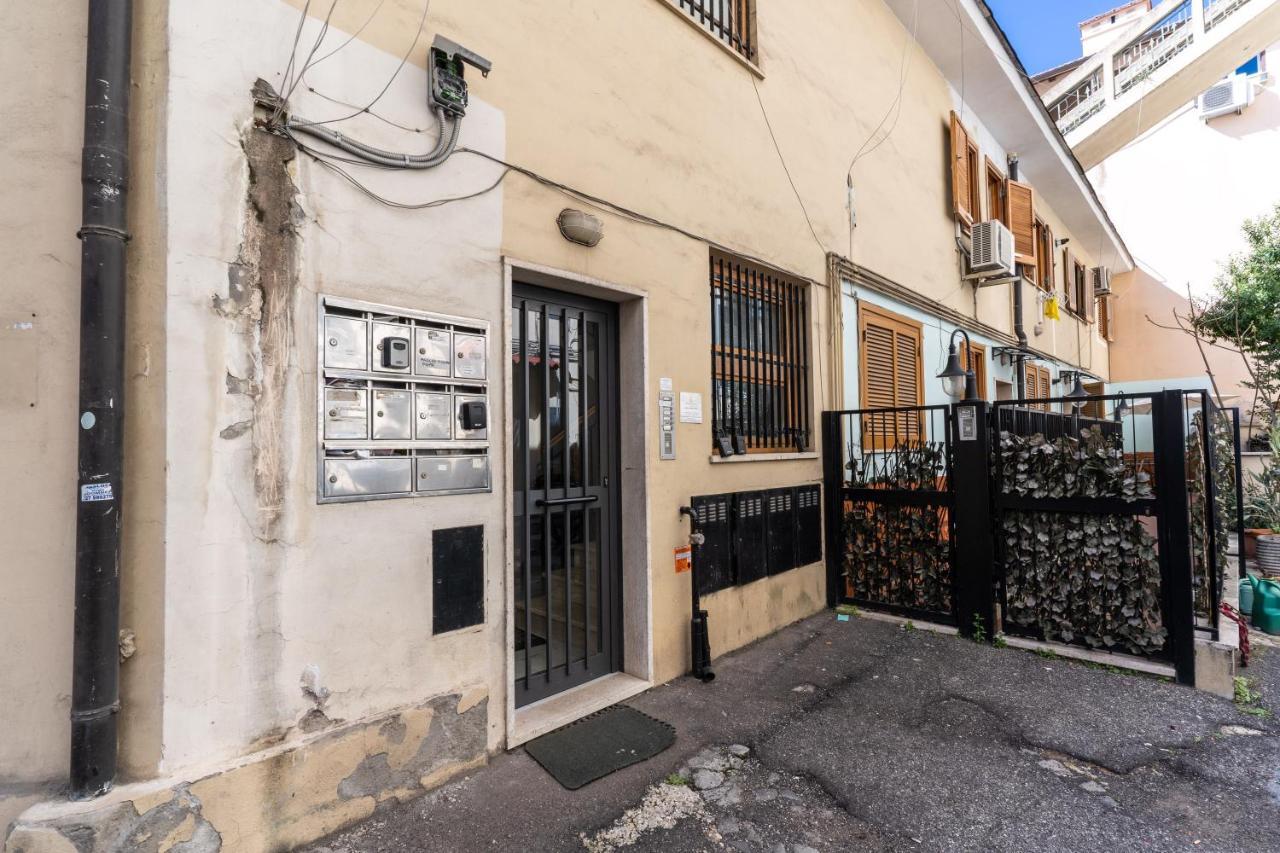 Cozy Flat In Vatican Area With Private Terrace Rom Eksteriør billede